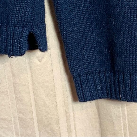 Vintage 90s L.L. Bean 100% Cotton Chunky Black V Neck Sweater Size M - Picture 3 of 3